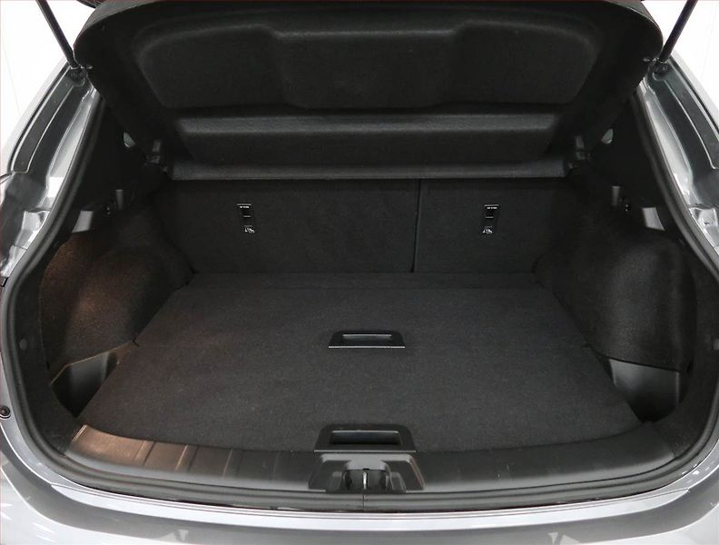 Nissan Qashqai (2019) 1.3 DIG-T, ČR,1.maj - fotka 13 z 21