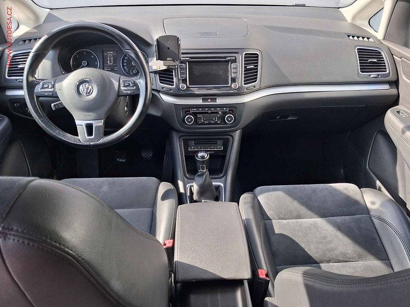 Volkswagen Sharan (2012) 2.0TDi 4x4, 7míst, ČR, Bixen - fotka 8 z 19