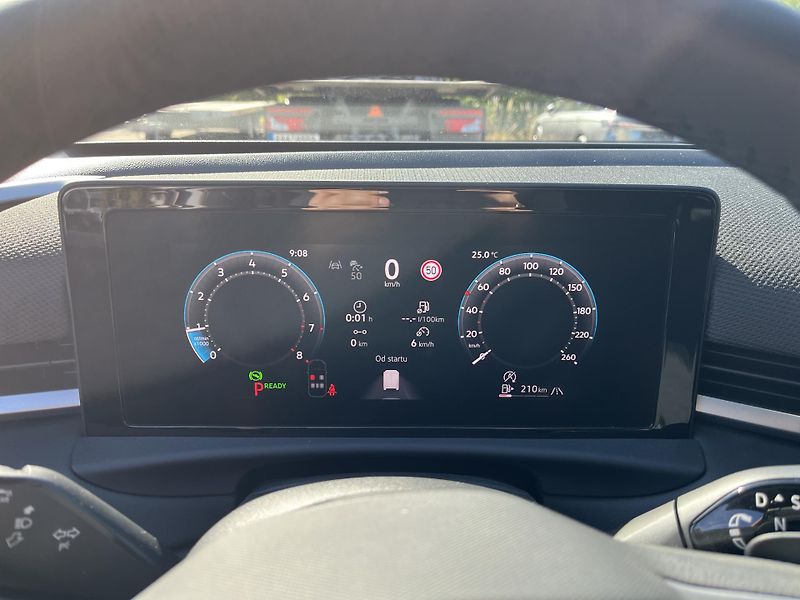 Volkswagen T-Roc Style 1,5 eTSI 110 kW 7DSG - fotka 13 z 26
