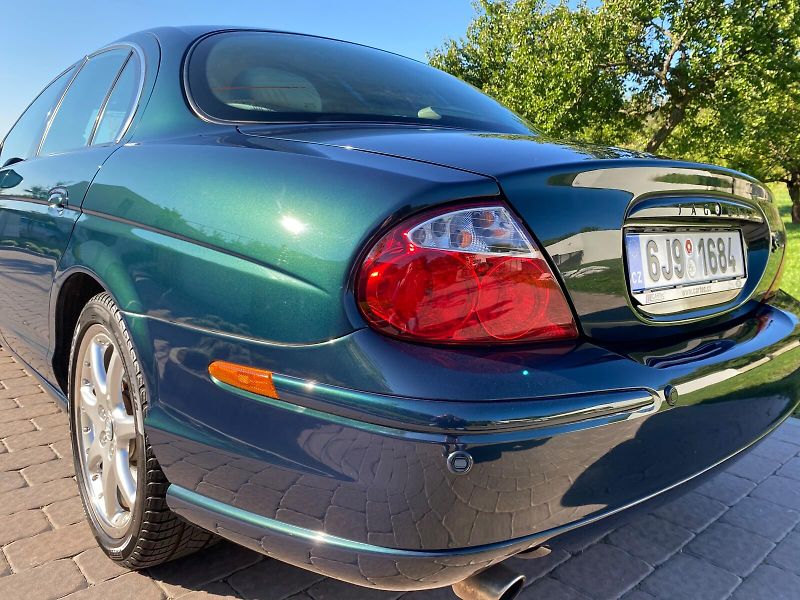 Jaguar S-Type (2001) 3.0 /175kW - fotka 10 z 29