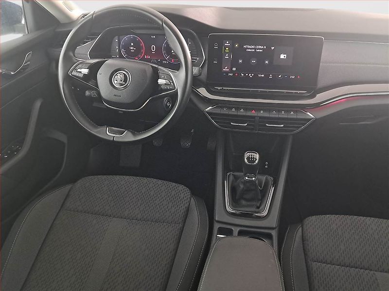Škoda Octavia (2023) 2.0 TDI - fotka 7 z 20