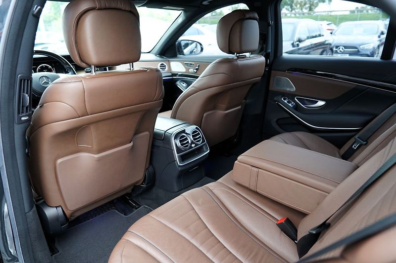 Mercedes-Benz Třídy S 350d AMG/Burmester/260 PS - fotka 36 z 47