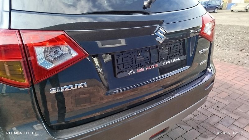 Suzuki Vitara (2015) 1.6 16V   AllGrip - fotka 6 z 23