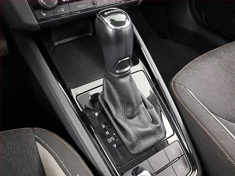 Škoda Kamiq (2020) 1.5 TSI, Automat, Tempomat - fotka 13 z 20