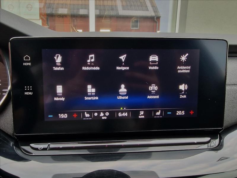Škoda Octavia 2.0 TDI 110kw Style,ČR,1.Maj. - fotka 25 z 50