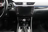 Škoda Superb (2017) 2.0TDi, L&K, DSG, bixen, kůže - náhled 13