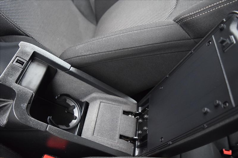 Citroën C5 2,0 HDi 103KW PO ROZVODECH - fotka 45 z 50