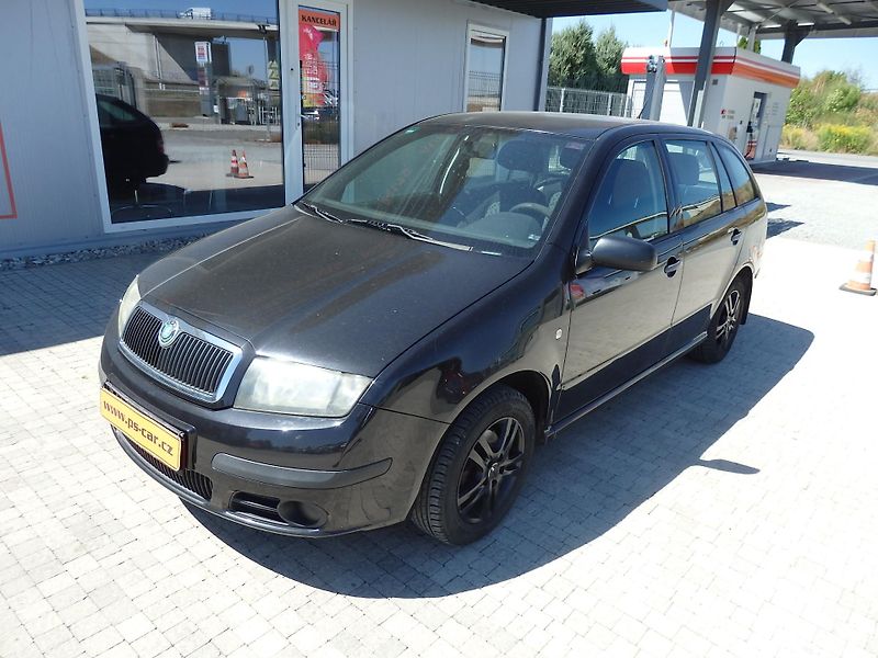 Škoda Fabia 1.4 16V ABS, ZÁVĚS - fotka 2 z 15