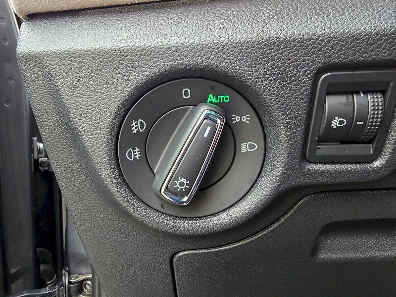 Škoda Scala (2024) 1,0TSI 85KW DSG TOP SELECTION - fotka 19 z 31