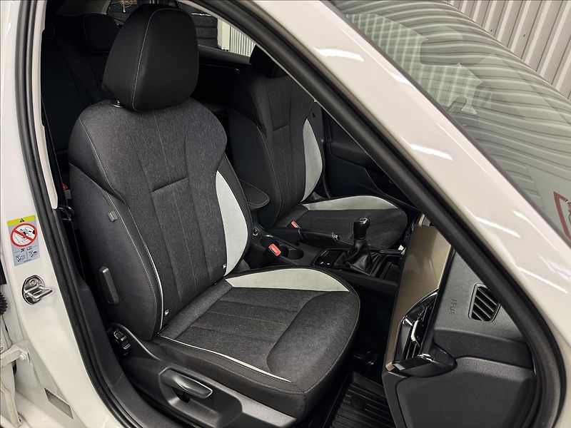 Škoda Scala 1.0TGI STYLE ACC 2XKOLA LED - fotka 38 z 42