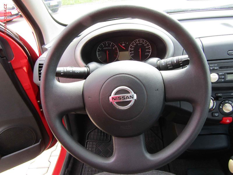 Nissan Micra (2006) 1.2i, 1.maj,ČR, AC - fotka 14 z 16