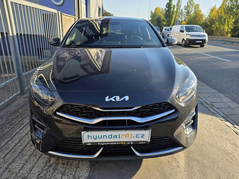 Kia ProCeed 1.5-AUTOMAT-NAVI-KAMERA - fotka 3 z 13