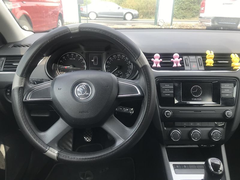 Škoda Octavia 1.6 TDI 77 KW ,PO ROZVODECH - fotka 10 z 12