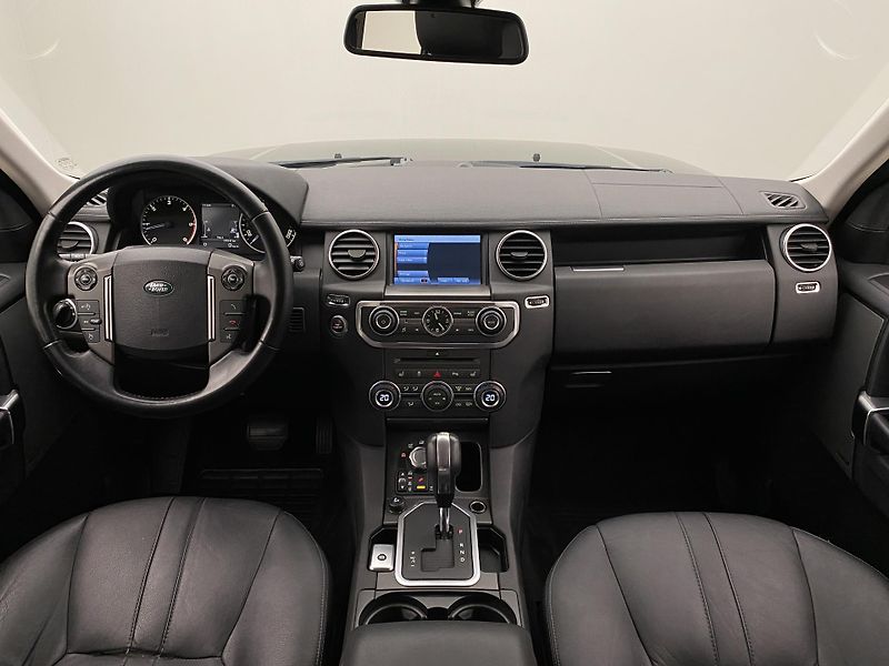 Land Rover Discovery 4 SDV6 SE AWD AUT CZ - fotka 2 z 41