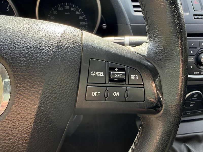 Mazda 5 2.0 Center-Line - fotka 30 z 31