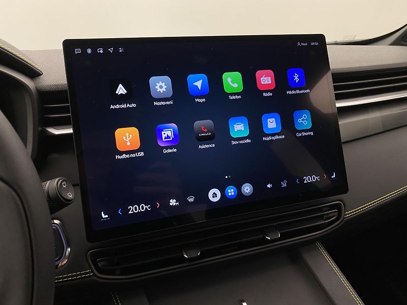 Lynk & Co 01 (2025) CORE PHEV AUT CZ 1.maj - fotka 41 z 95