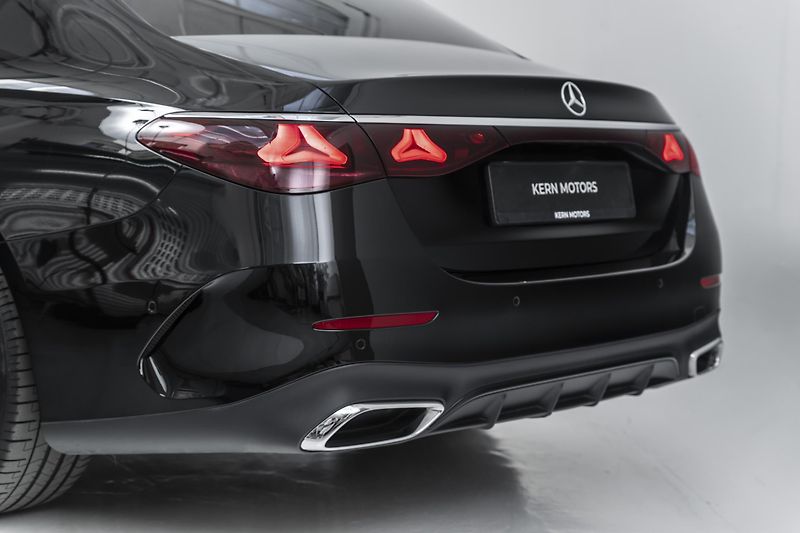 Mercedes-Benz Třídy E 220d 4M*AMG*záruka - fotka 34 z 34