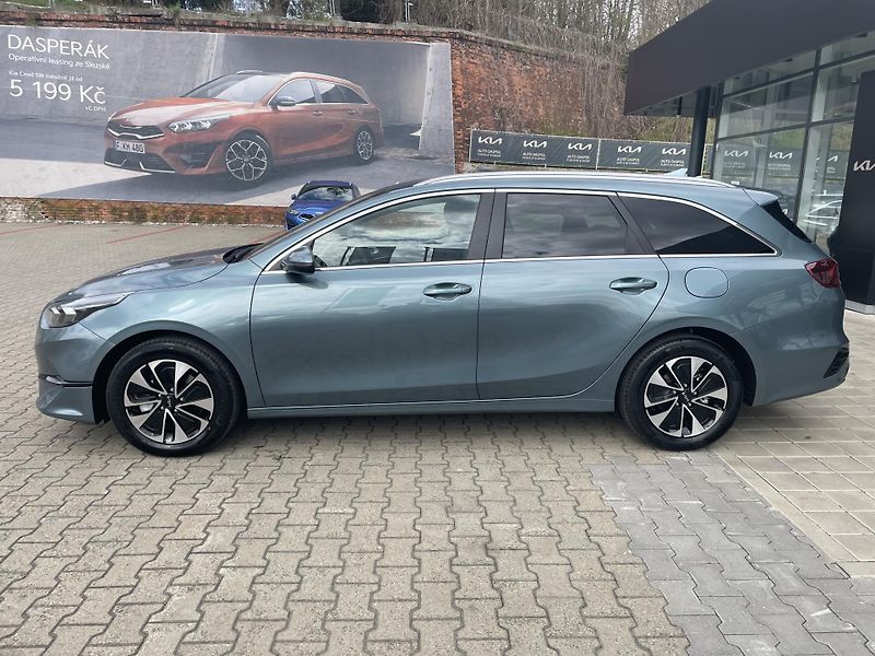 Kia Ceed SW (2025) 1,5T-GDi  TOP 