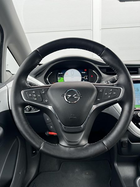 Opel Ampera EV 150kW 60kWh Executive  - fotka 8 z 24