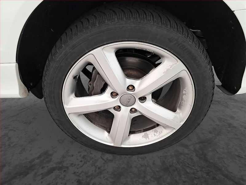 Audi Q7 (2014) 3.0 TDI, 4X4, Automat, Navi - fotka 14 z 17