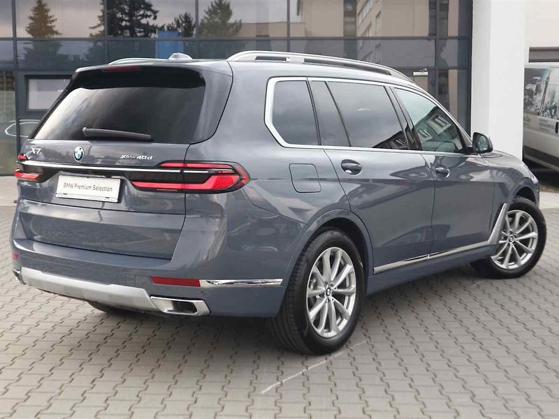 BMW X7 - fotka 6 z 10