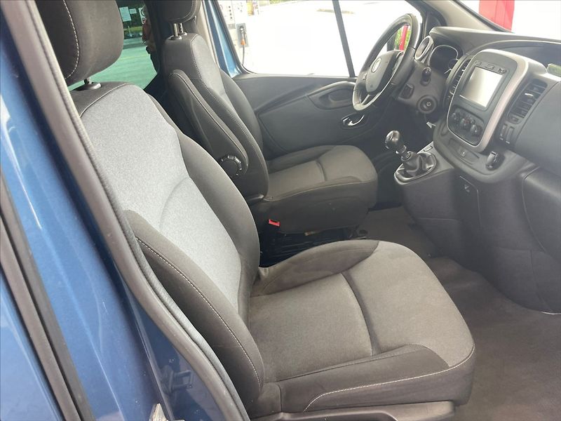 Fiat Talento 1,6 MultiJet LONG 8míst Klima - fotka 22 z 34