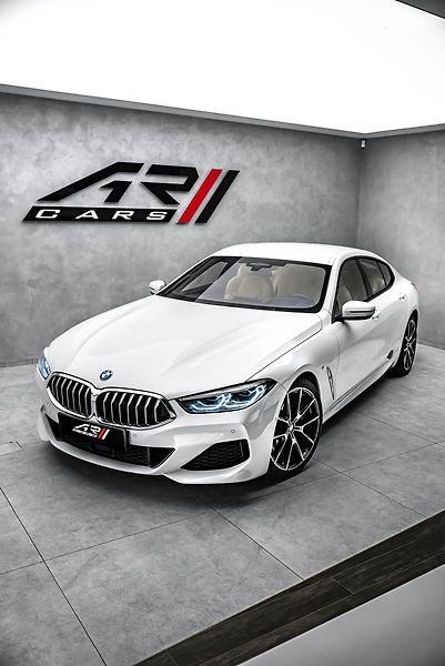 BMW Řada 8 840d x Drive M sport - fotka 8 z 23