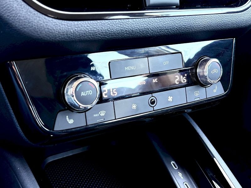 Škoda Scala (2025) 1.0 TSI / 85 kW / SELECTION - fotka 28 z 29
