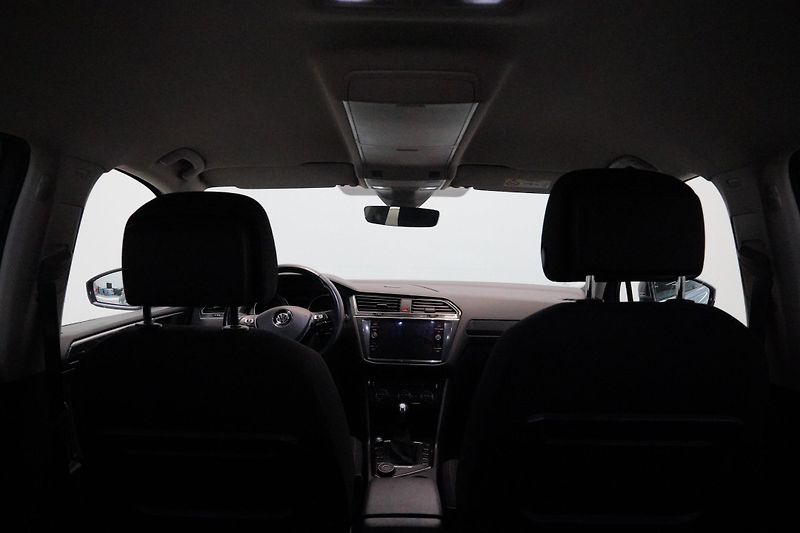 Volkswagen Tiguan Allspace - fotka 27 z 30