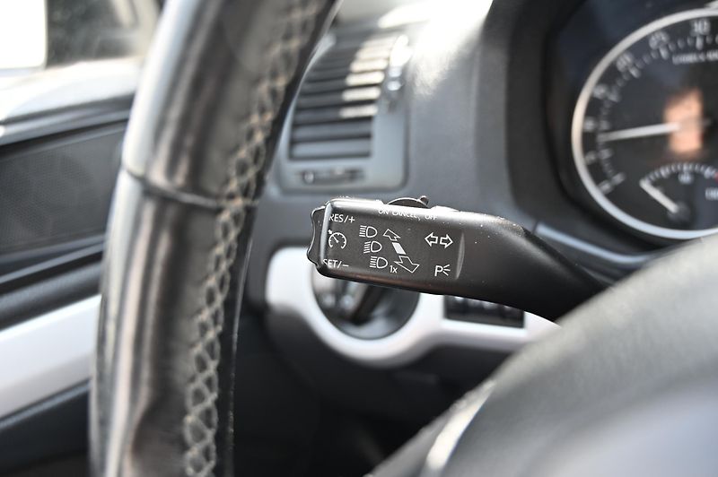 Škoda Octavia 2.0TDI 7/2011 Rezervace - fotka 22 z 50