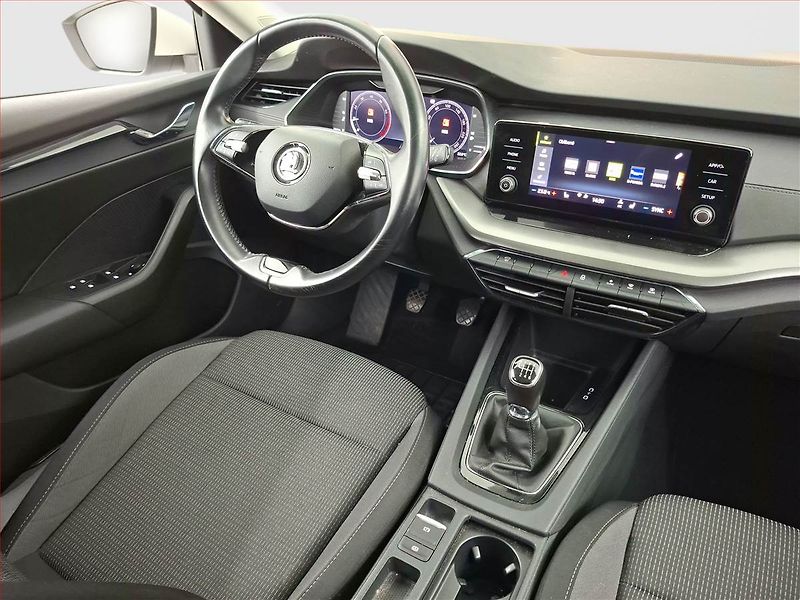 Škoda Octavia (2020) Ambition 1.5 TSI, ČR,1.maj - fotka 7 z 18