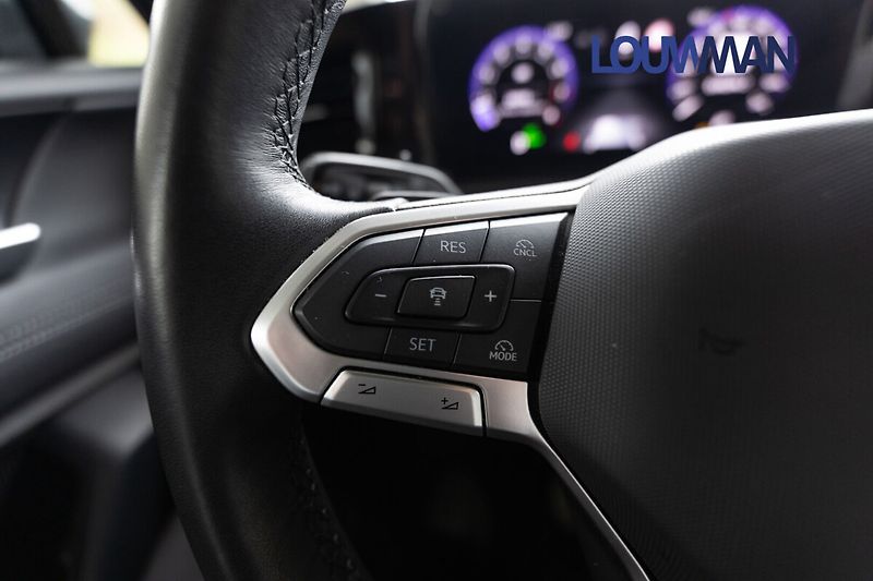 Volkswagen Tiguan 1.5 Life DSG - fotka 19 z 34