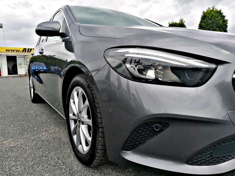 Mercedes-Benz Třídy B (2019) 180d Automat Kůže - fotka 28 z 30