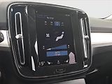 Volvo XC40 (2020) T3 - náhled 12