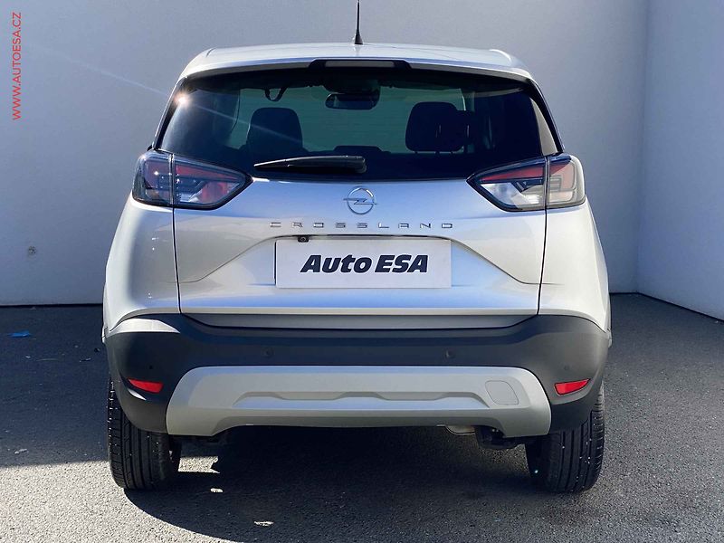 Opel Crossland (2023) 1.2T, Elegance, LED, kamera - fotka 5 z 17