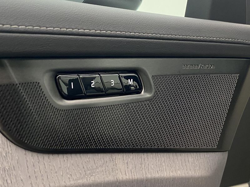 Volvo XC90 (2026) B5 AWD AUT BRIGHT PLUS 7míst - fotka 53 z 55
