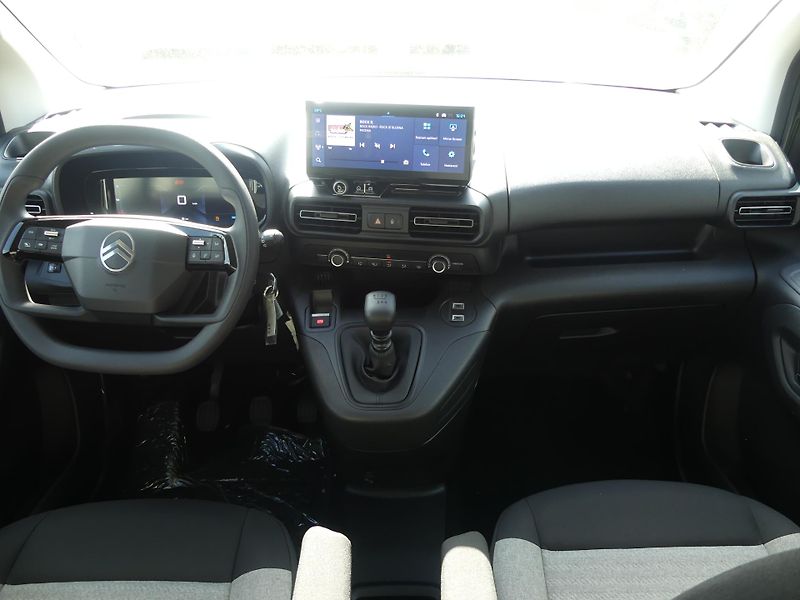 Citroën Berlingo (2026) PLUS PROFI Diesel 100k Manual - fotka 11 z 20