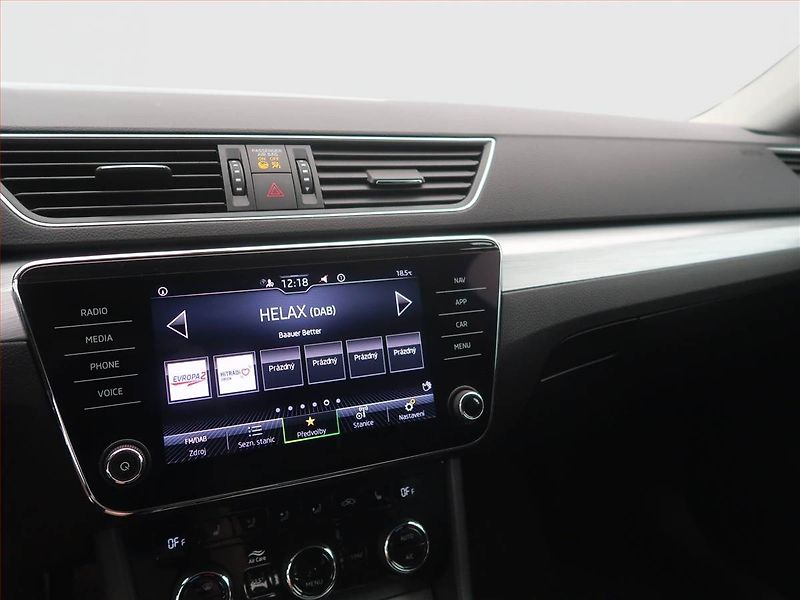 Škoda Superb (2021) Ambition 2.0 TDI, Automat - fotka 12 z 17