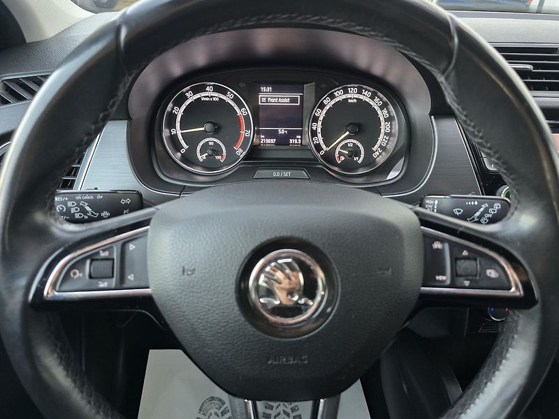 Škoda Fabia 70kW STYLE DIGIKLIMA ČR - fotka 19 z 36