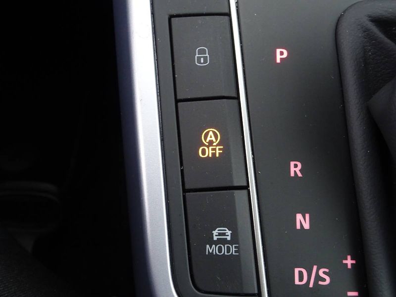 Seat Arona (2024) 1.0 TSI 85KW DSG FR - fotka 25 z 27