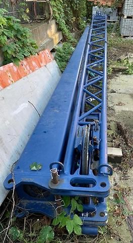 Ostatní (2002) 15m nástavec bič na autojeřáb - fotka 1 z 2