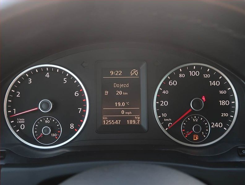 Volkswagen Tiguan (2010) 1.4 TSI - fotka 11 z 16