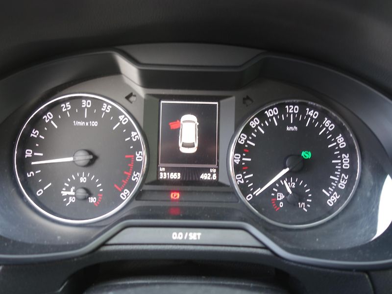 Škoda Octavia (2016) Combi Style 2.0 TDi DSG Xenony - fotka 11 z 17