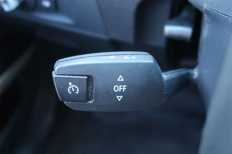 BMW Řada 3 (2012) 320 d xDrive, 4X4, Automat - fotka 19 z 26