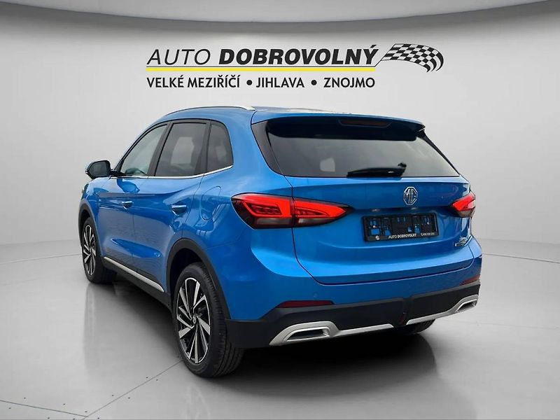 MG ZS EXCLUSIVE HYBRID+ 1.5L 145 kw/ - fotka 5 z 20