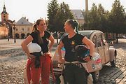 Na sedadlo navigátora usedne Lucie Engová (vpravo).