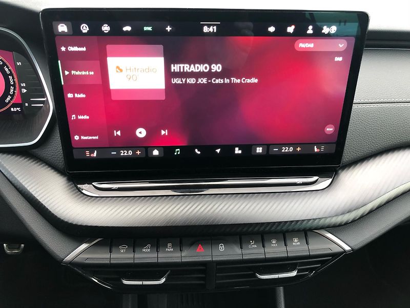 Škoda Octavia 1.5 TSi SPORTLINE - fotka 22 z 30