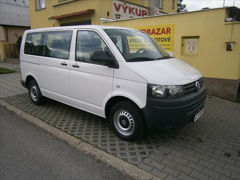 Volkswagen Transporter 2,0 TDI 9 MÍST  DPH - fotka 1 z 14