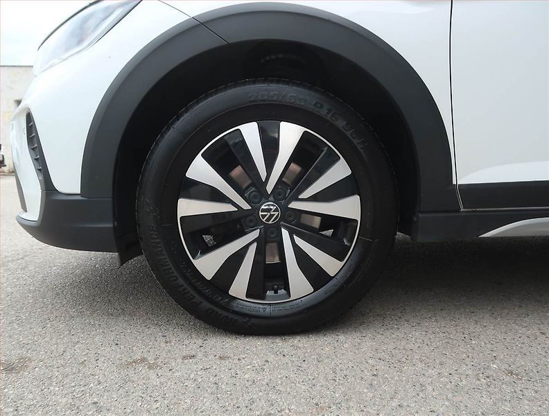 Volkswagen Taigo (2022) Life 1.0 TSI, Serv.kniha - fotka 14 z 17