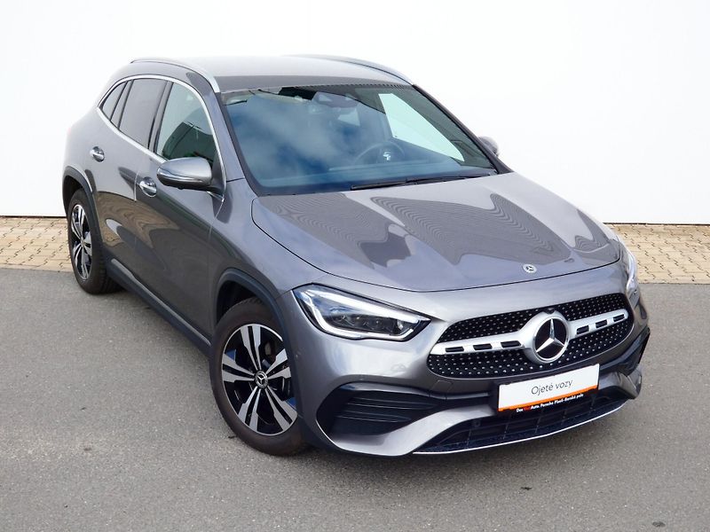 Mercedes-Benz GLA (2020) 200d - fotka 12 z 30